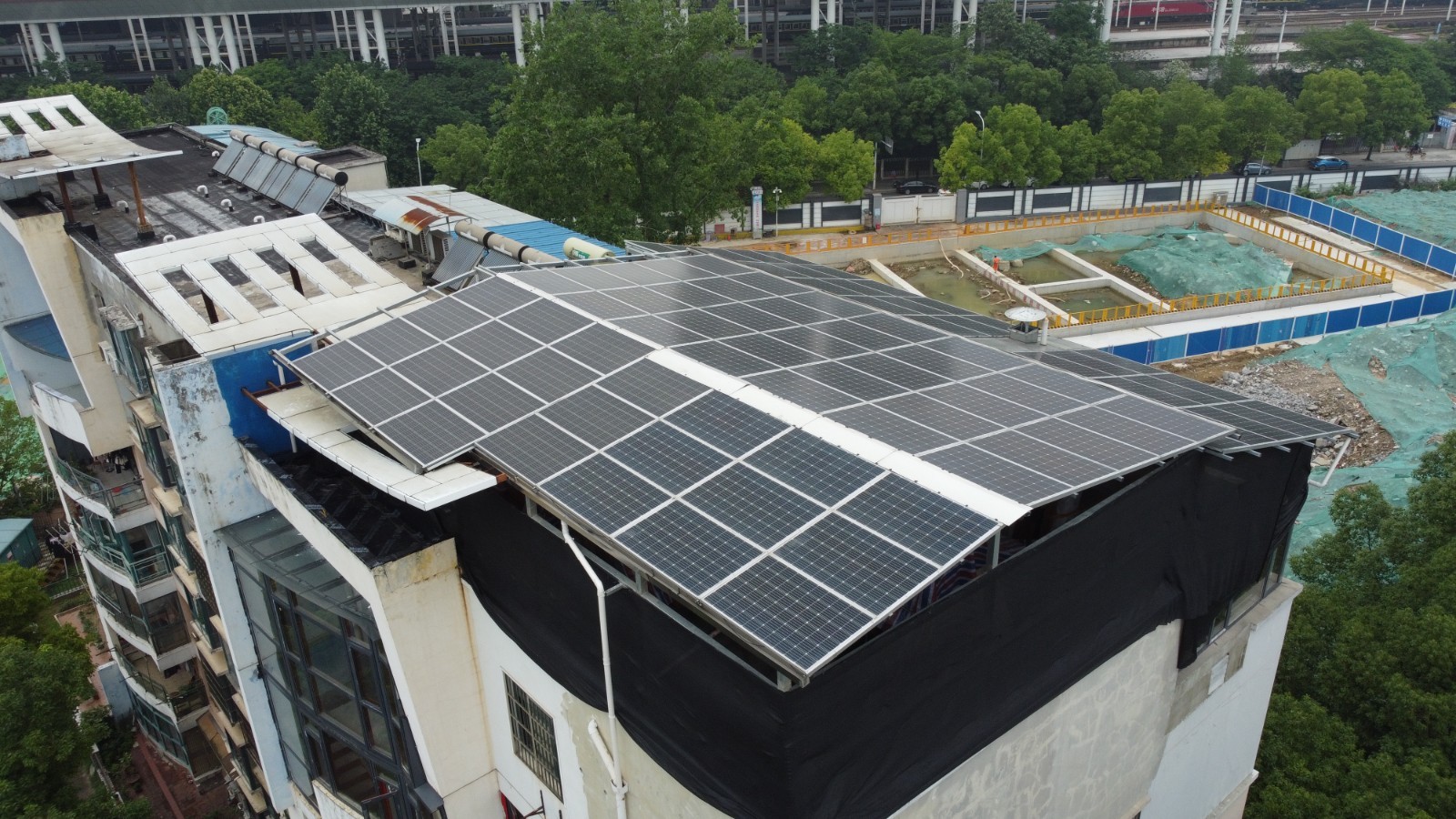 为什么光伏电站愈来愈受接待？？？