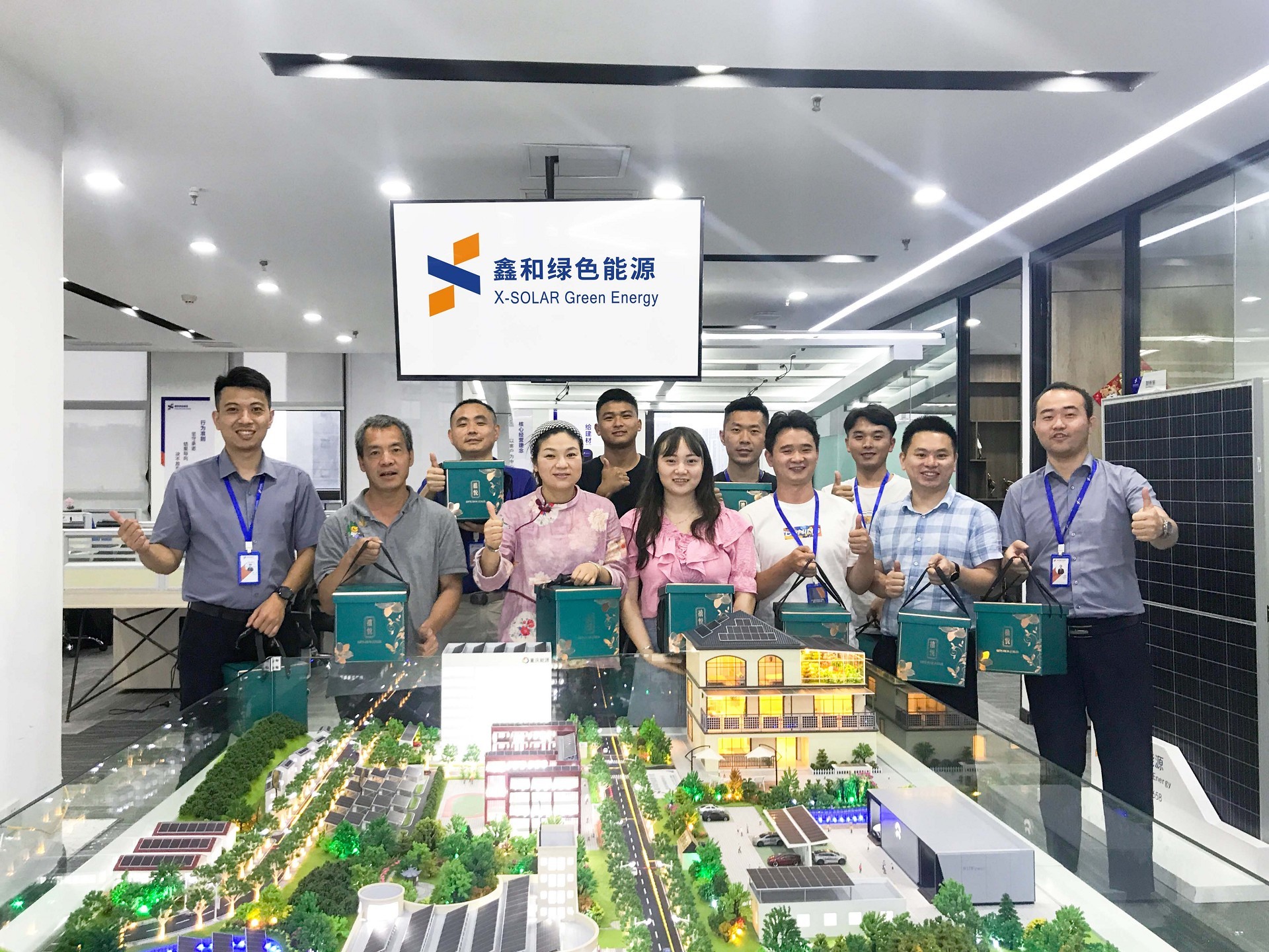 重庆能源生长“十四五”妄想出台，，，，，，豪门国际官网渝光福团队破浪前行聚焦民用光伏屋顶应用赛道